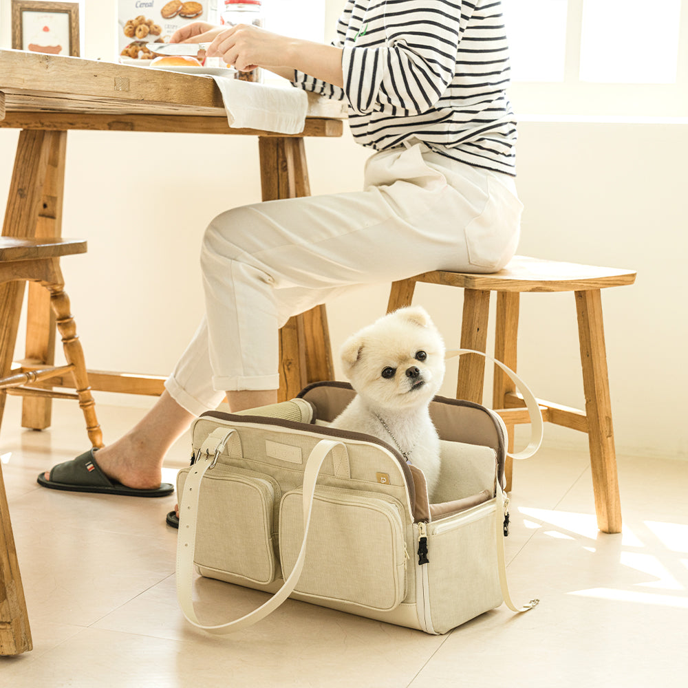 韓國 guruguru 手提式寵物漫遊外出包 Wander Bag|小型犬貓適用 - 高品質寵物背包 - 特價 $TWD 4580|LOVE PET FAMILY