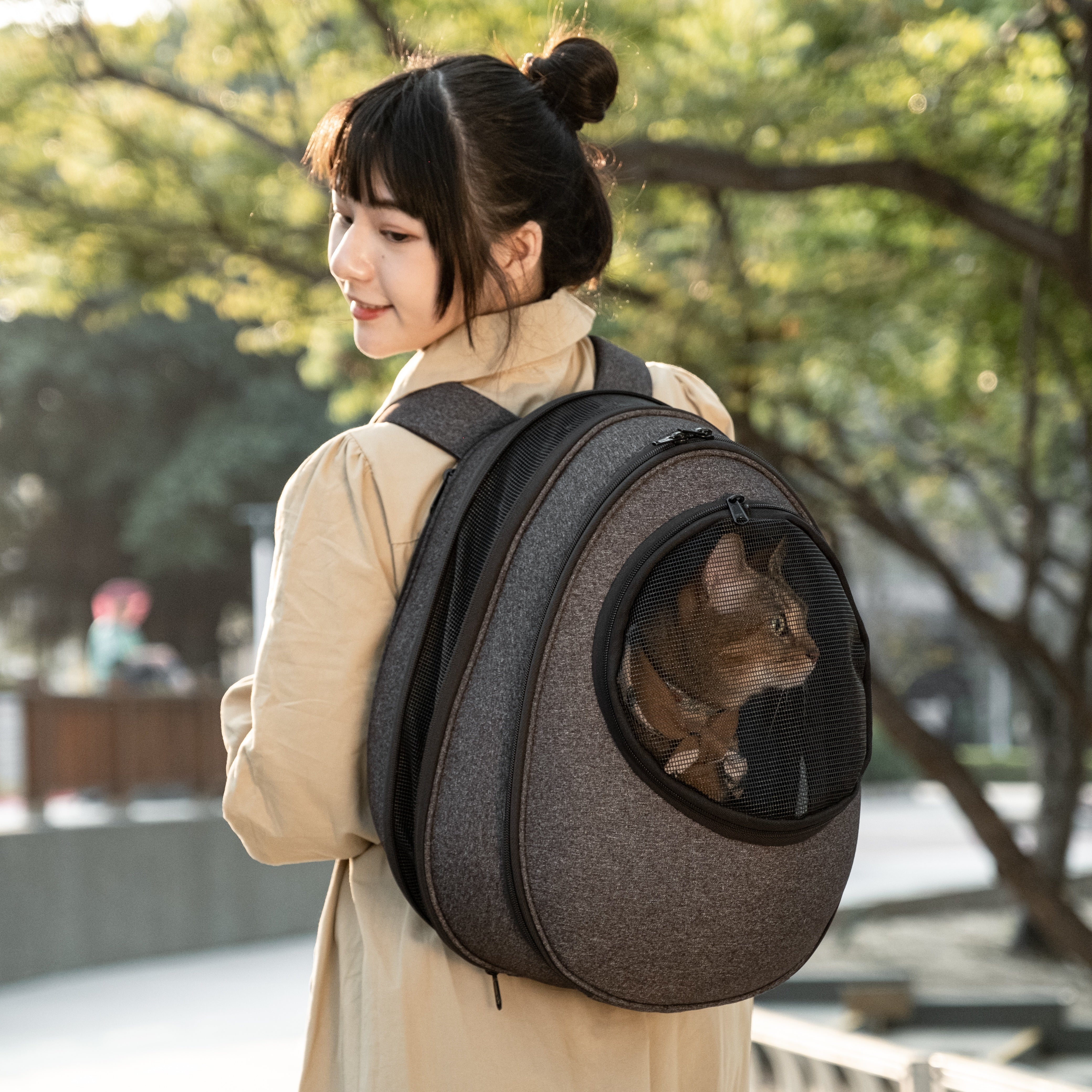 小宅生活 Housmall Living 一包兩用 EGGY 小宅包|沈穩深灰 - 高品質寵物背包 - 特價 $TWD 3060|LOVE PET FAMILY