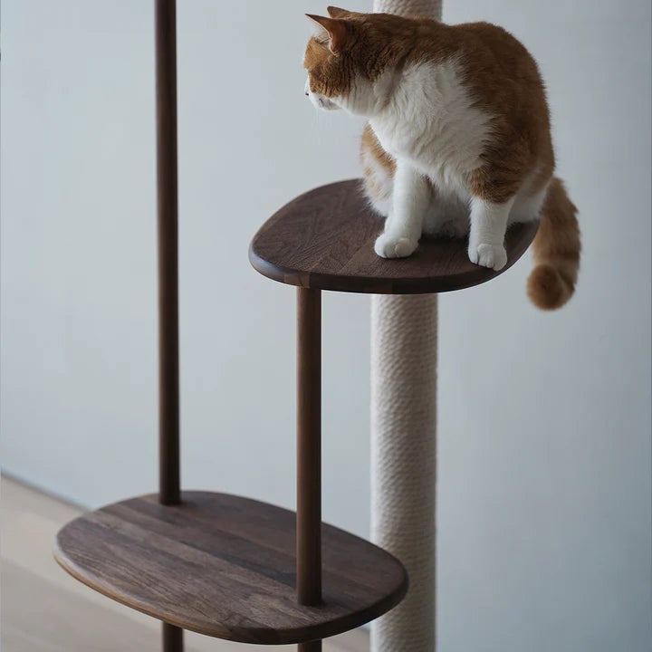 日本 KARIMOKU Cat Tree 貓跳台爬架｜實木｜米色＆胡桃原木色 - LOVE PET FAMILY